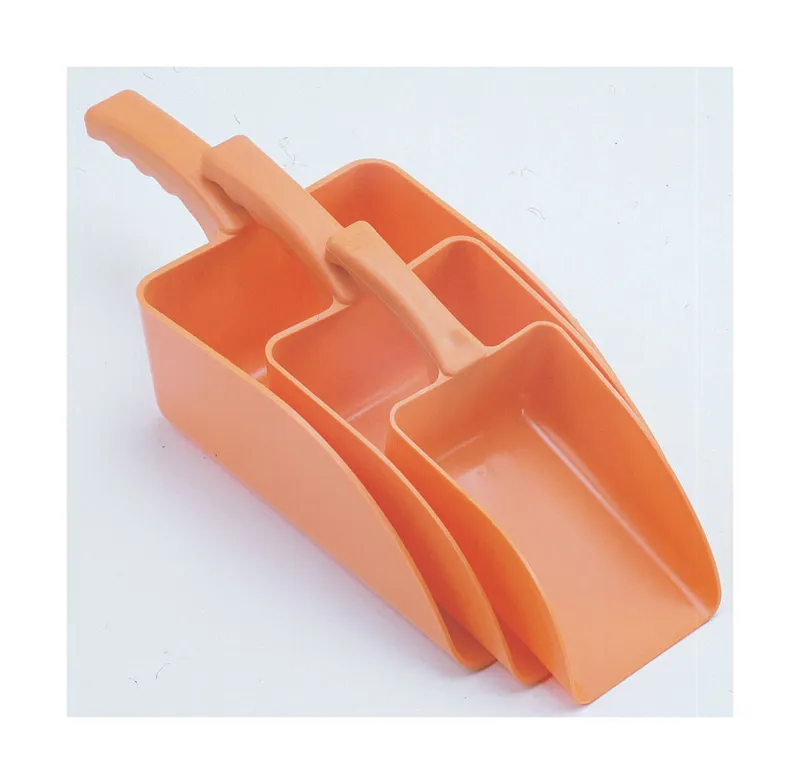 Harold Moore Small Feed Scoop in Orange
